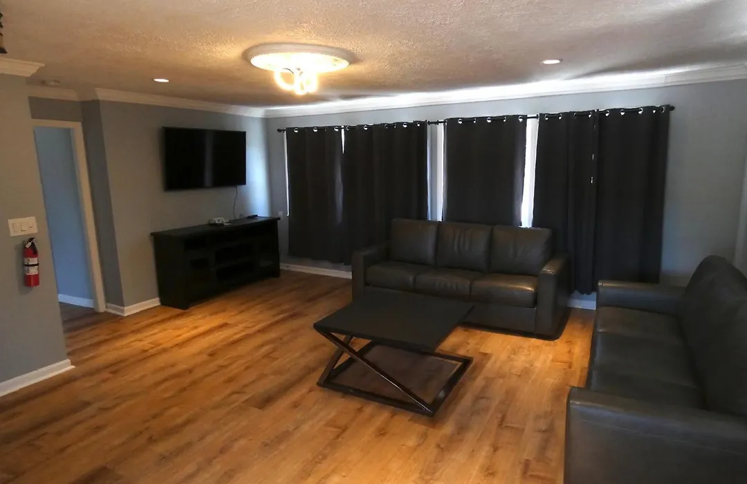Aquastar Inn-1